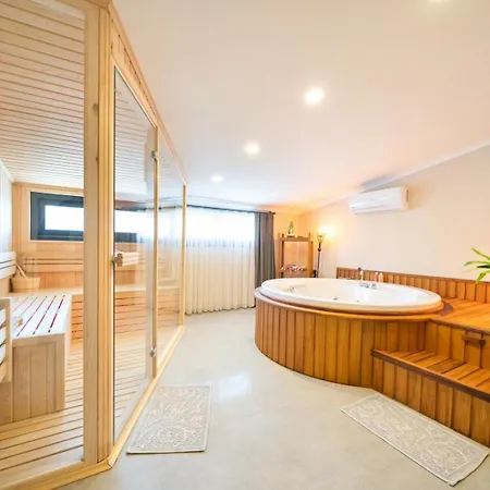 Casa Oliva 2 With Pool & Sauna & Jakuzi & Bbq فيلة *